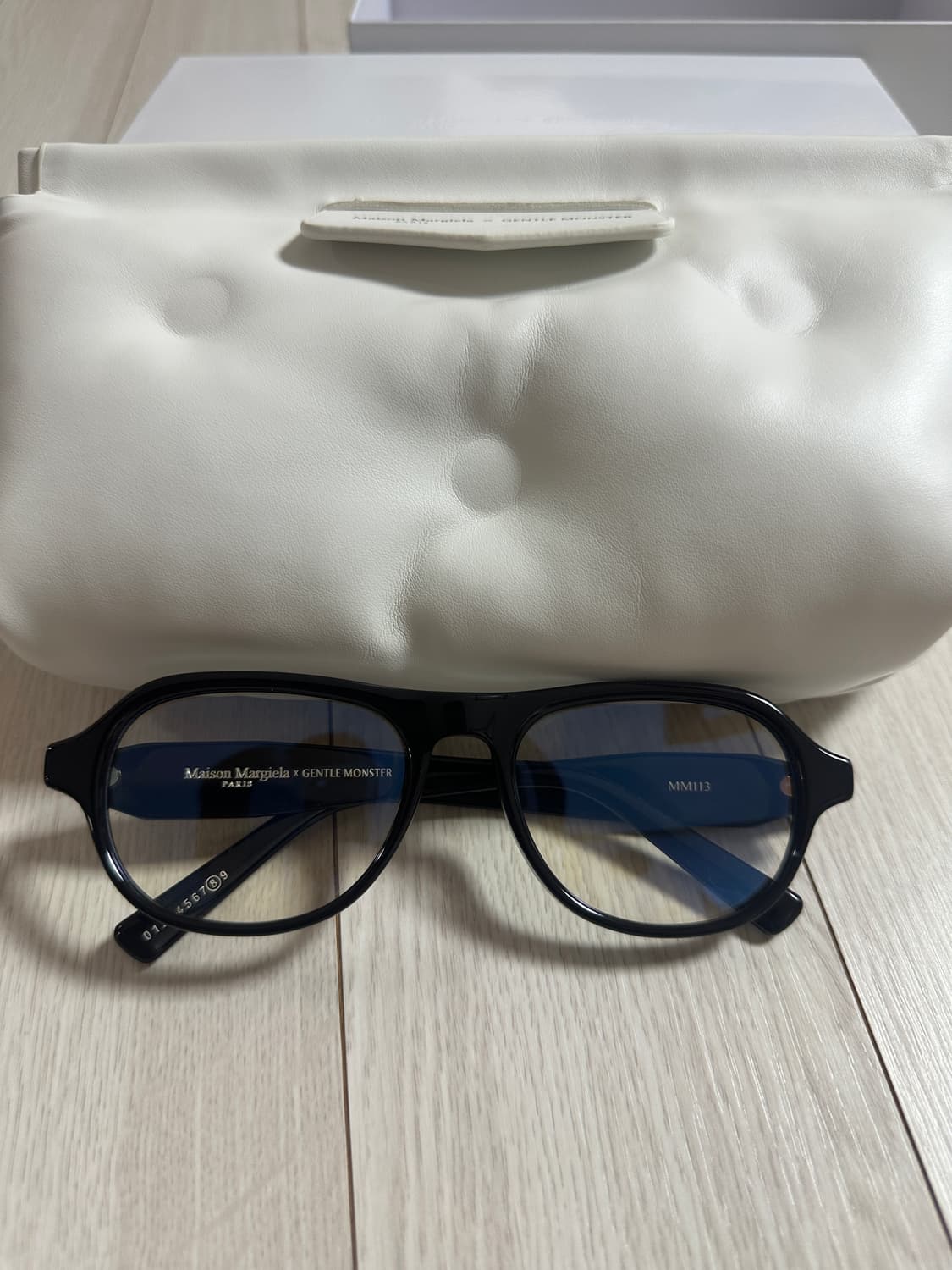 젠틀몬스터 x 마르지엘라 MM113 상품이미지1