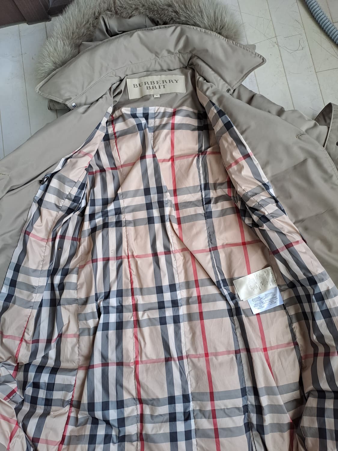 버버리구스다운롱패딩 상품이미지3