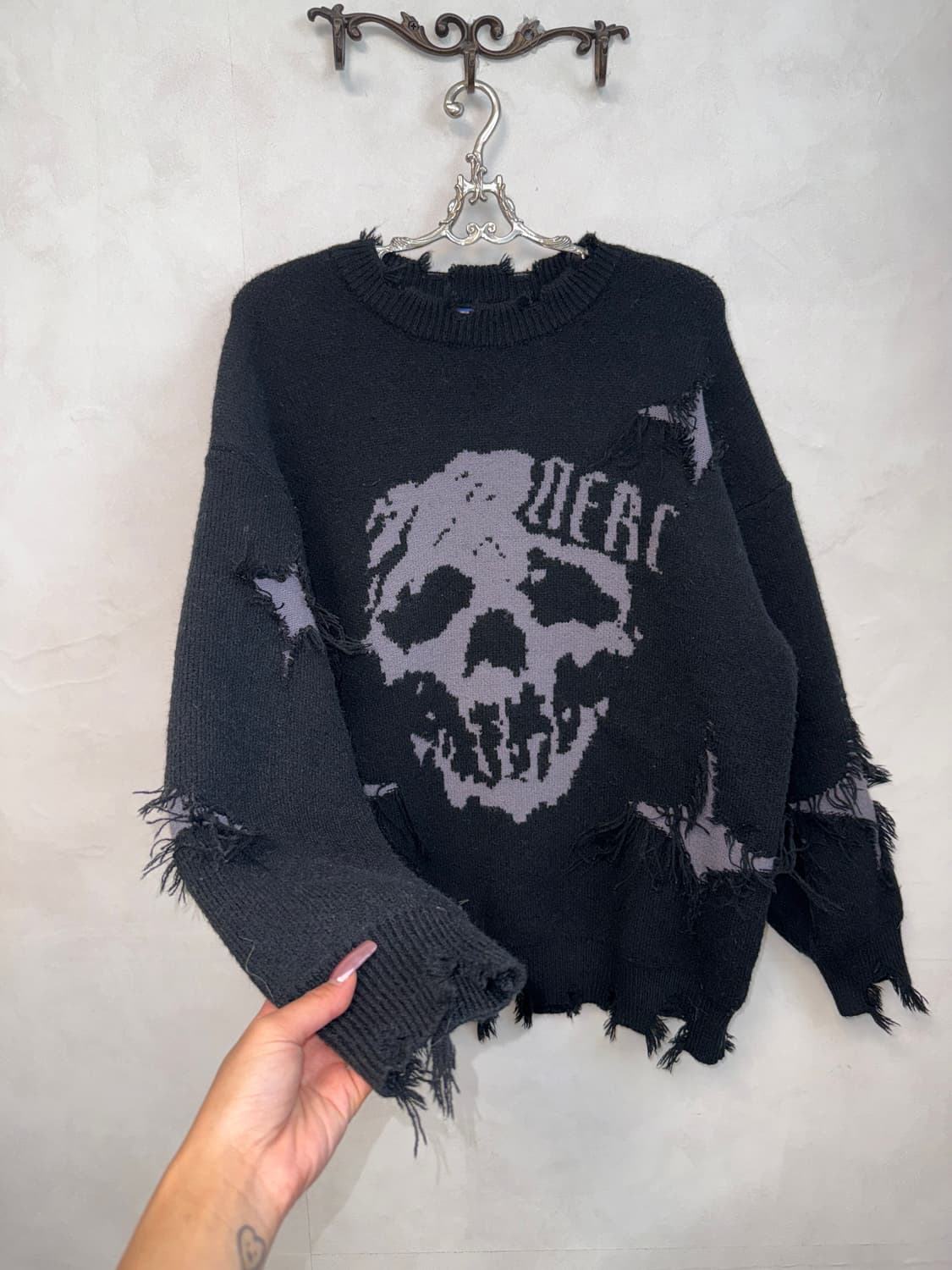 Aelfric Eden distressed skull sweater  상품이미지2