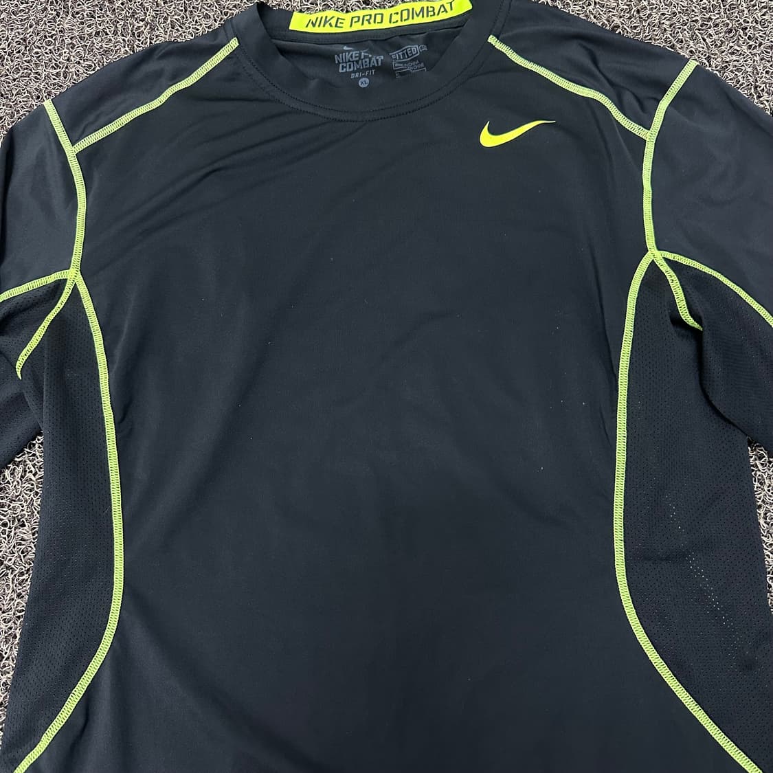 NIKE 나이키 기능성 긴팔티셔츠 운동복 런닝복 XL 상품이미지2