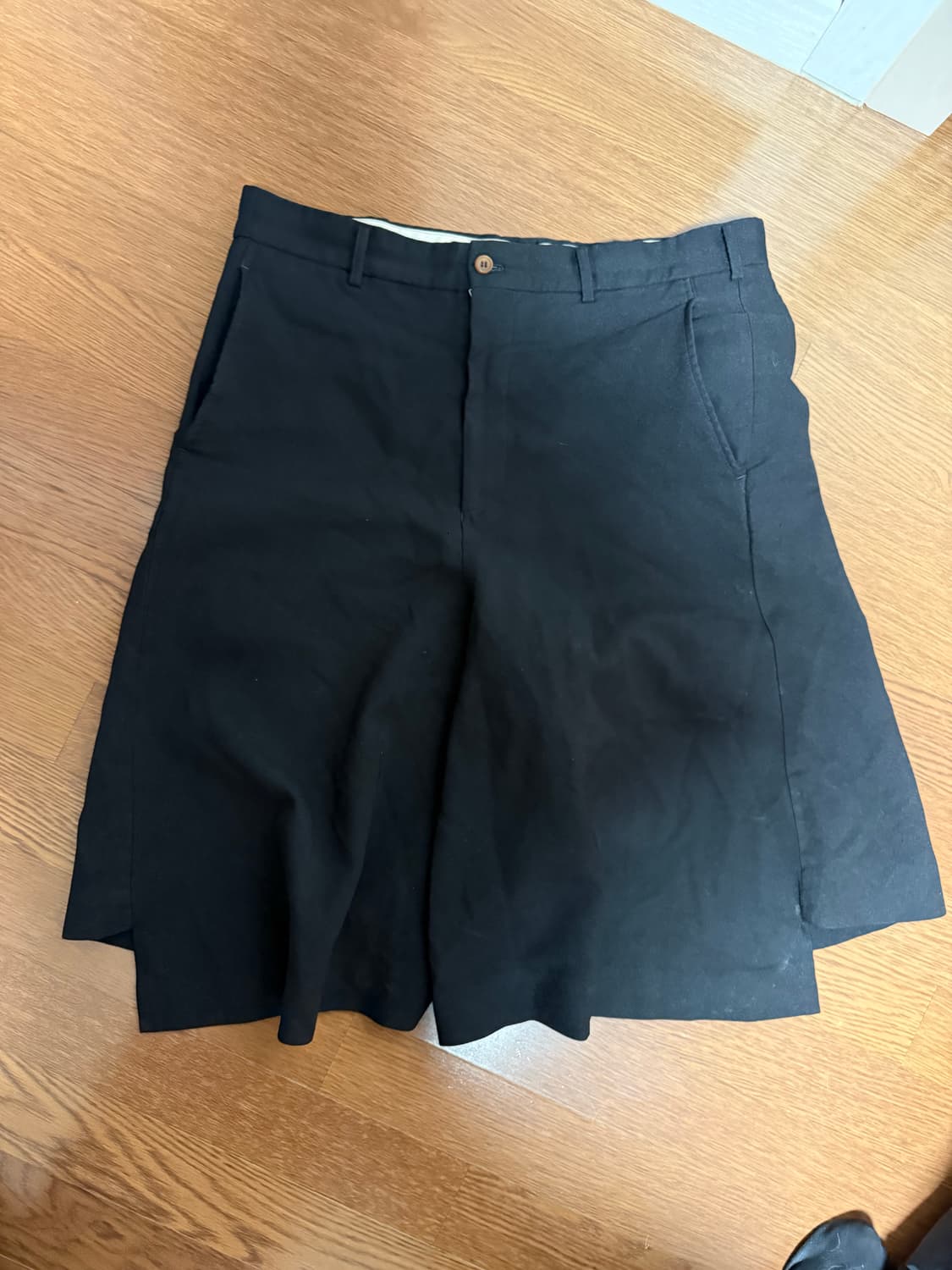 23SS 꼼데가르송 옴므플러스 쇼츠 XL 상품이미지4