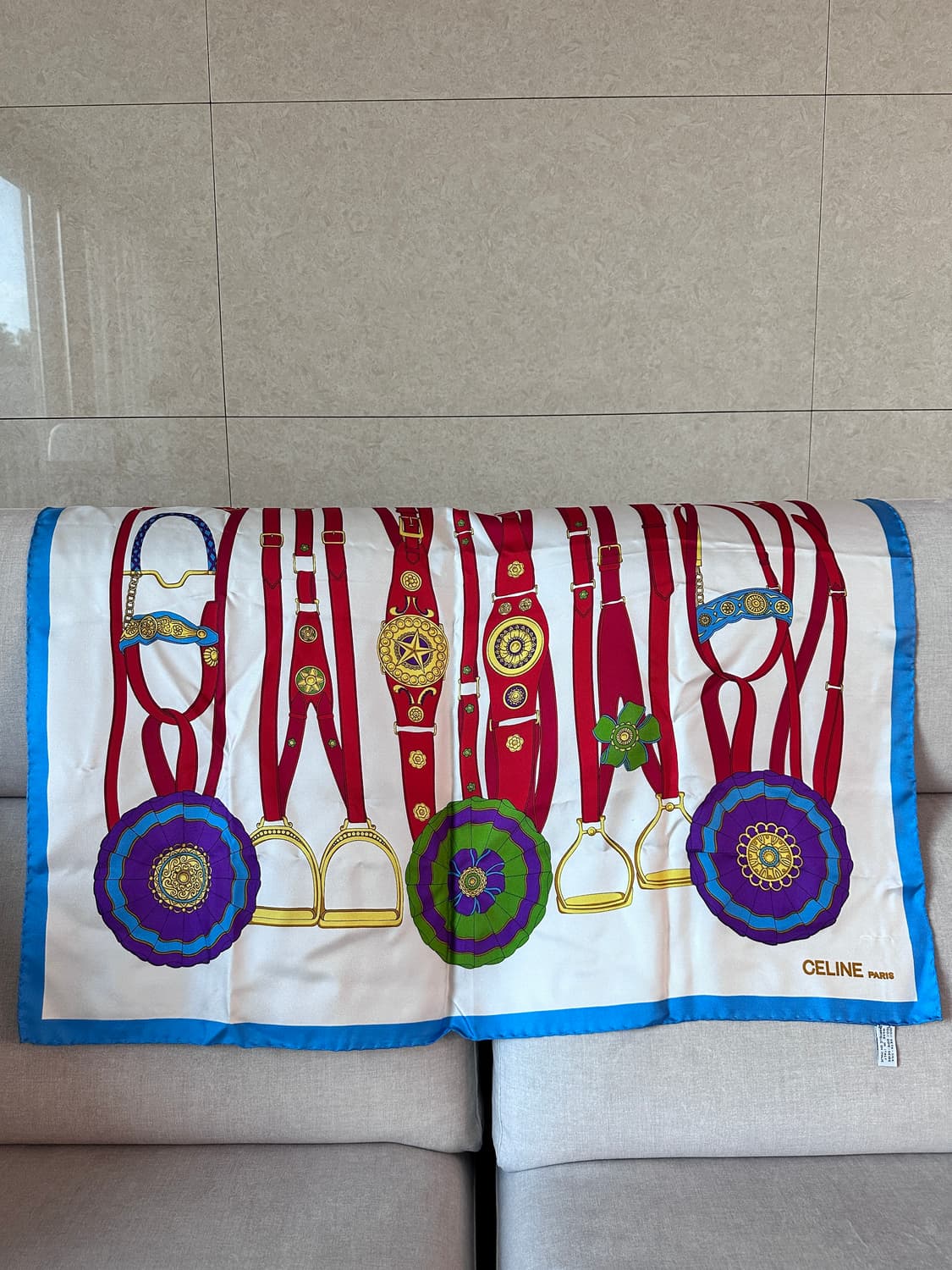 셀린느 실크 스카프 상품이미지1