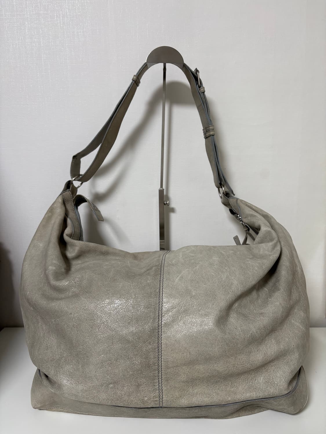 발렌시아가 커리어 모터백 상품이미지7