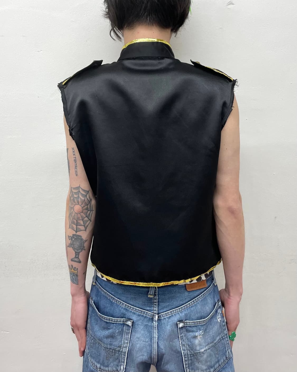 Napoleon Gold Burton vest  상품이미지2