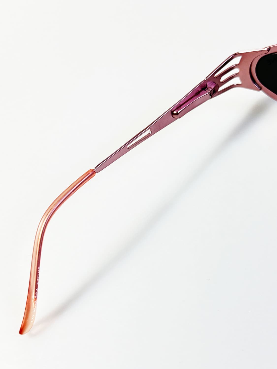 90s LEVEL ONE 핑크 메탈 슬림 오벌 빈티지 선글라스 상품이미지7