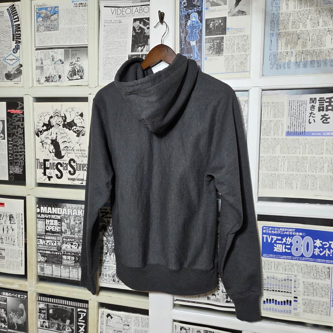 챔피온 리버스위브 차콜 빅로고 후드티 상품이미지5