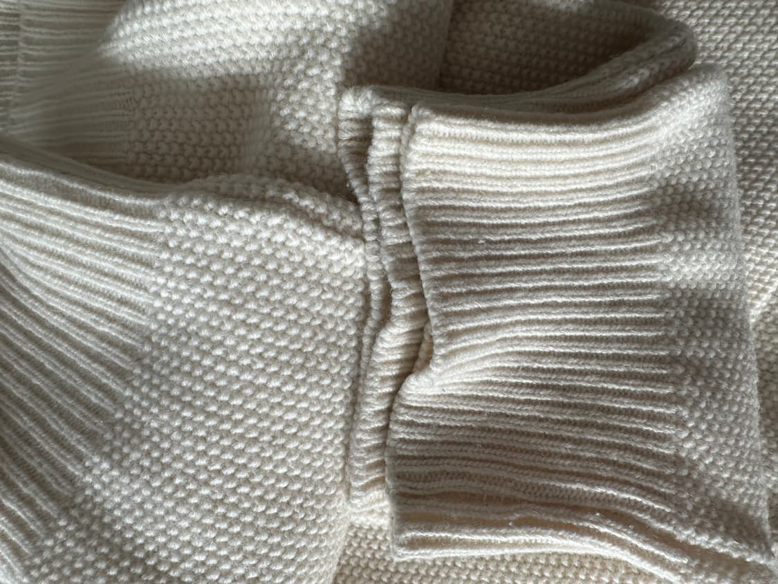 낫띵리튼 니트 상품이미지6