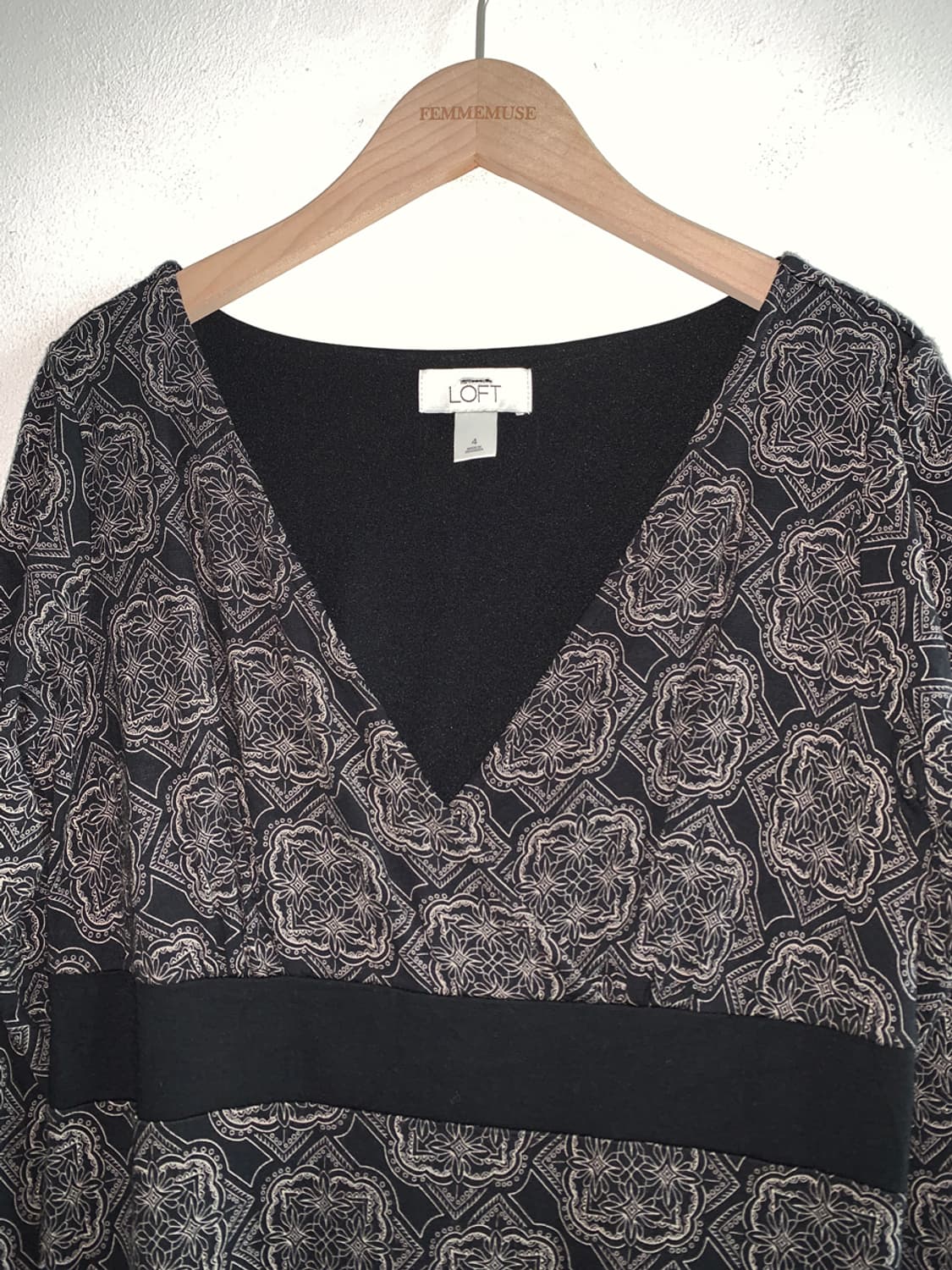 Bernard v neck dress 상품이미지3