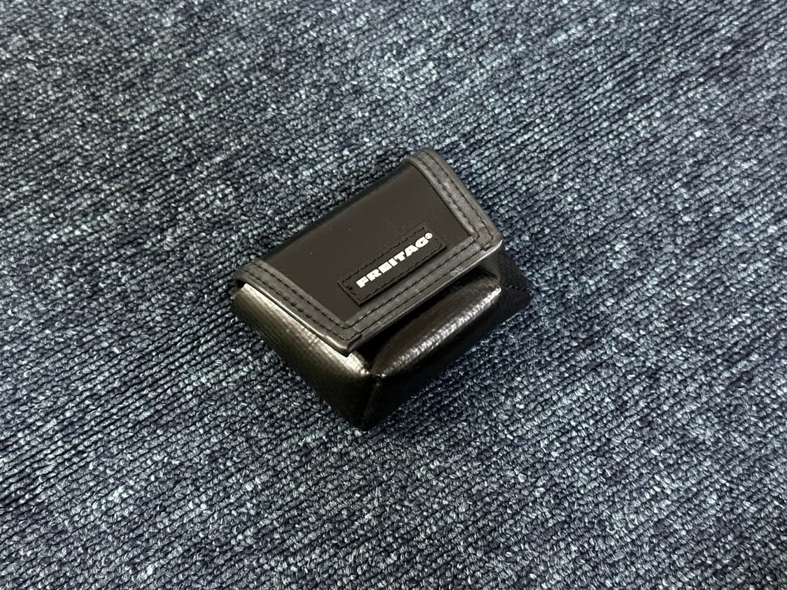 새제품 Freitag 프라이탁 미니 키링 판매(에어팟파우치) 상품이미지3