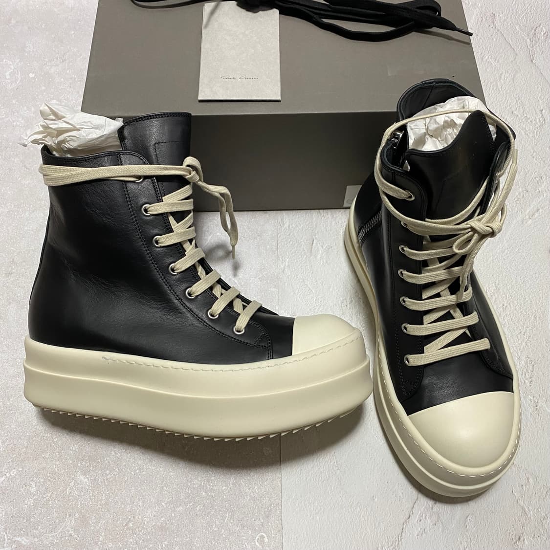 [35,37,38,39,41] 릭오웬스 메가범퍼 라몬즈 블랙 밀크 상품이미지3