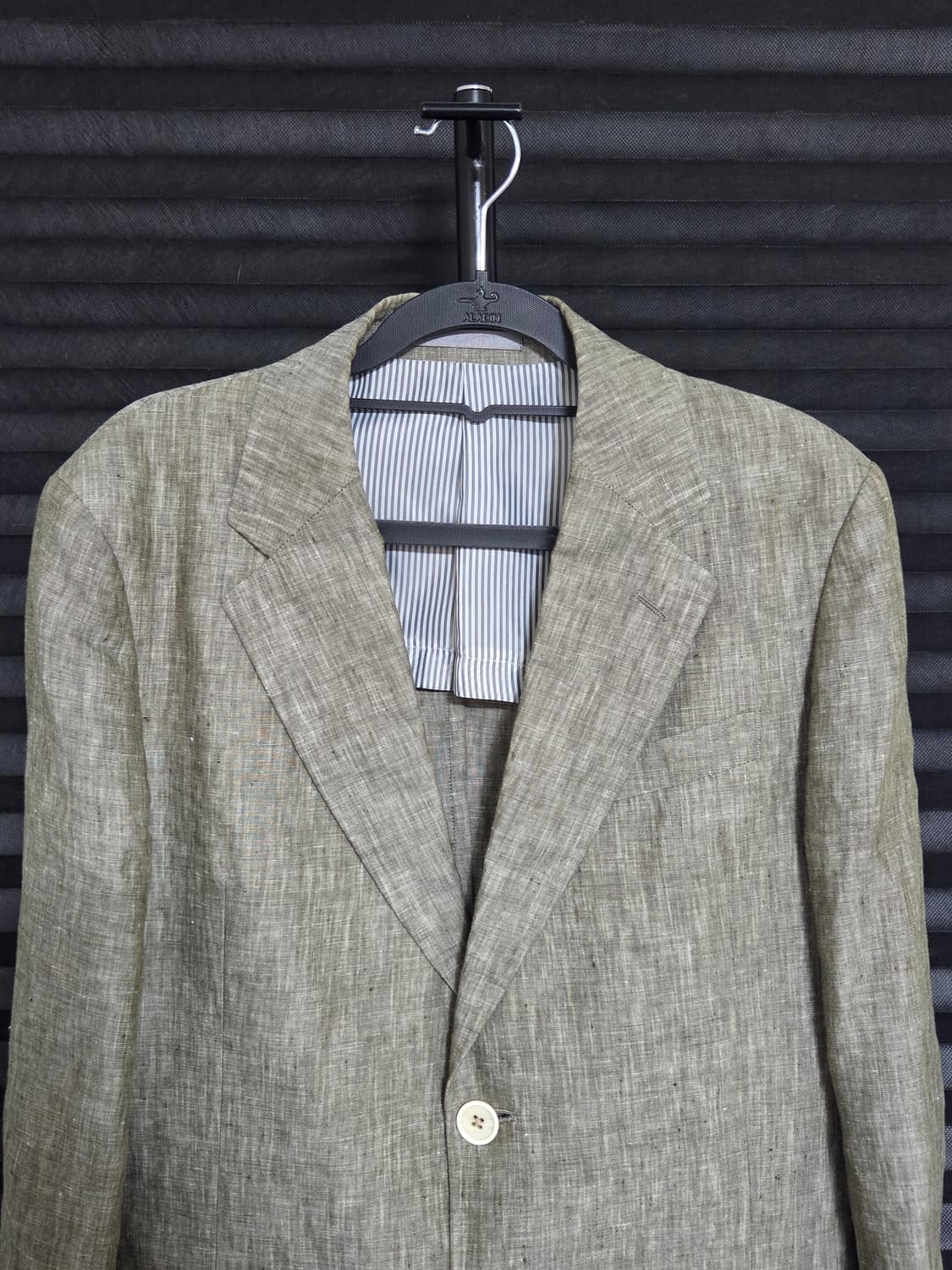 (정품) [아르마니] 꼴레지오니 린넨 자켓 판매합니다. 상품이미지2