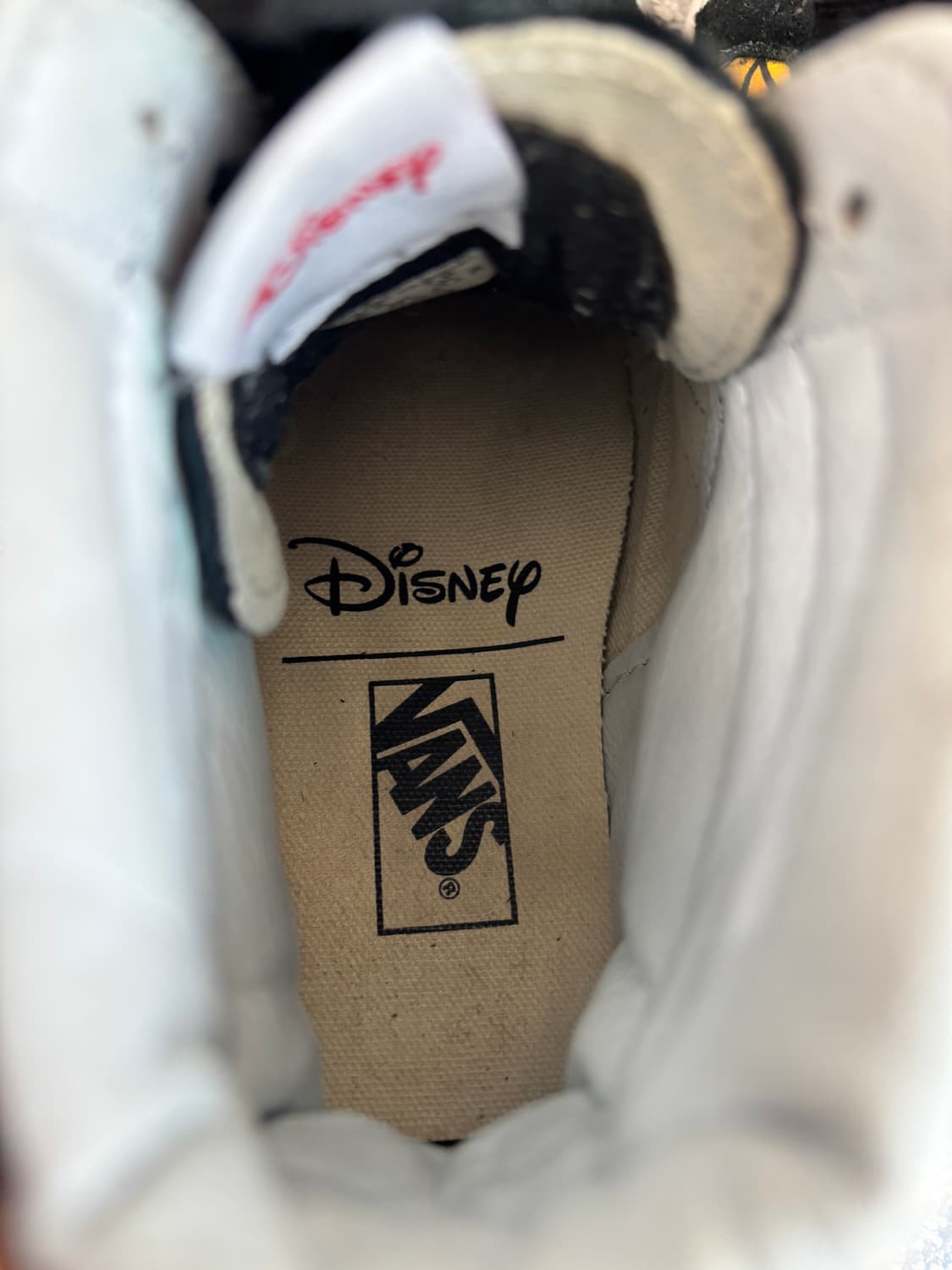 반스 x 디즈니 하이탑 스니커즈 상품이미지8