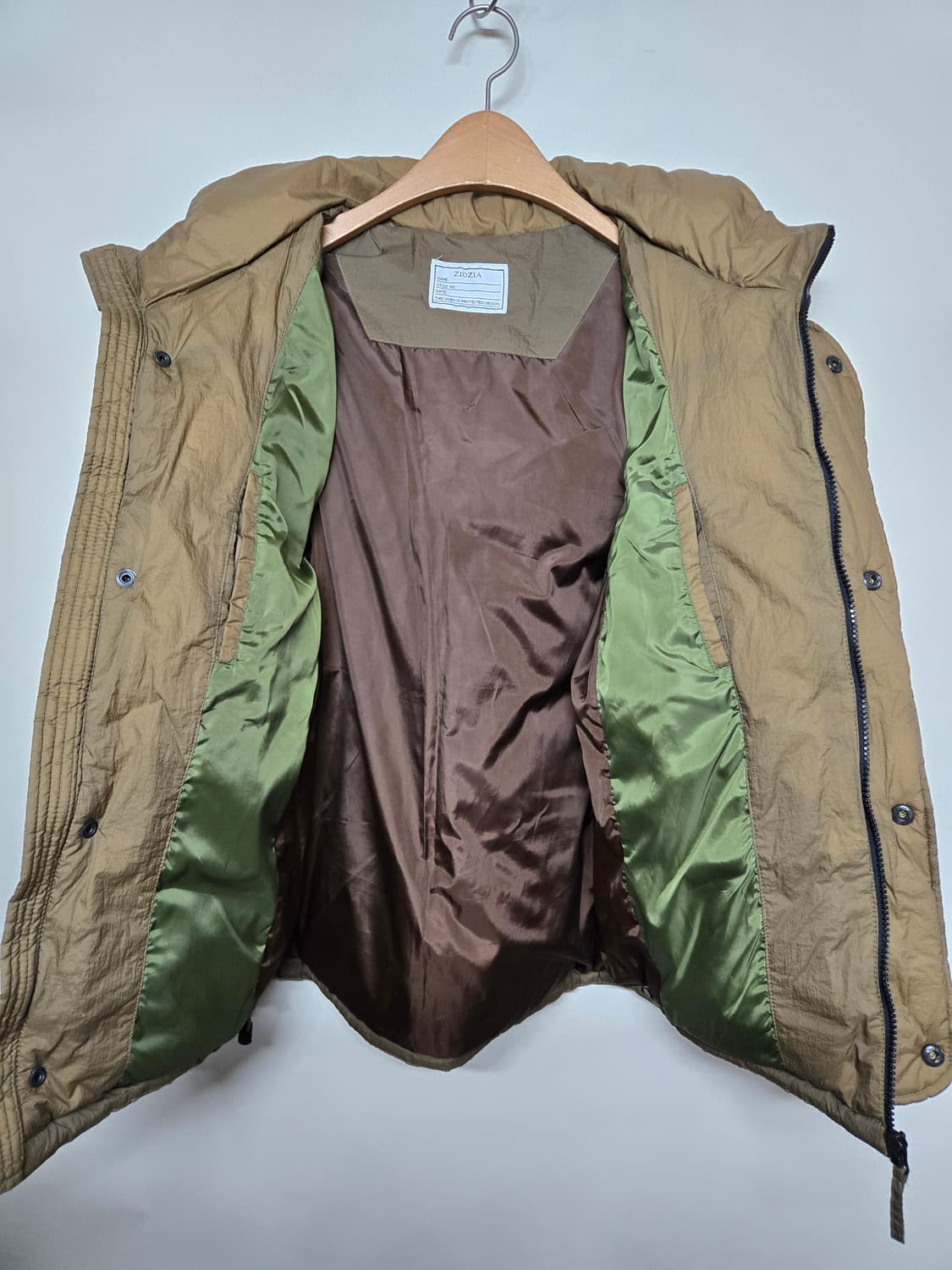 지오지아  오리털 후드일체형 패딩 남100 상품이미지3