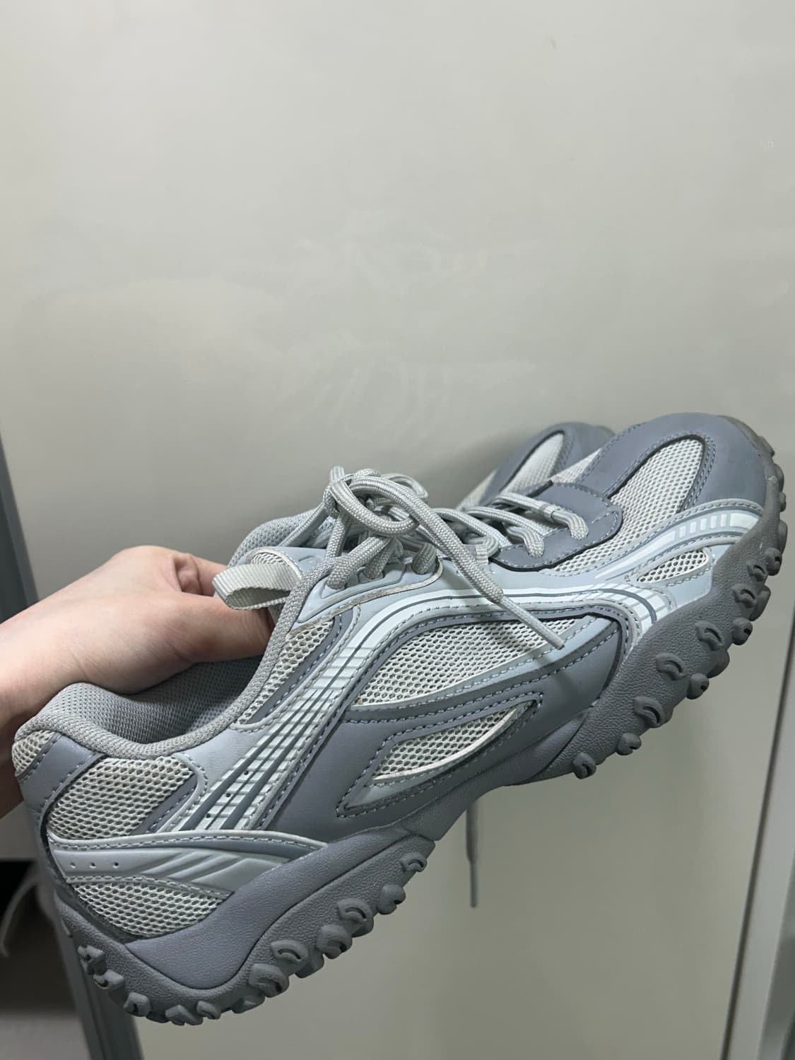 휠라 에샤페 MS 트리플 그레이 240 상품이미지2