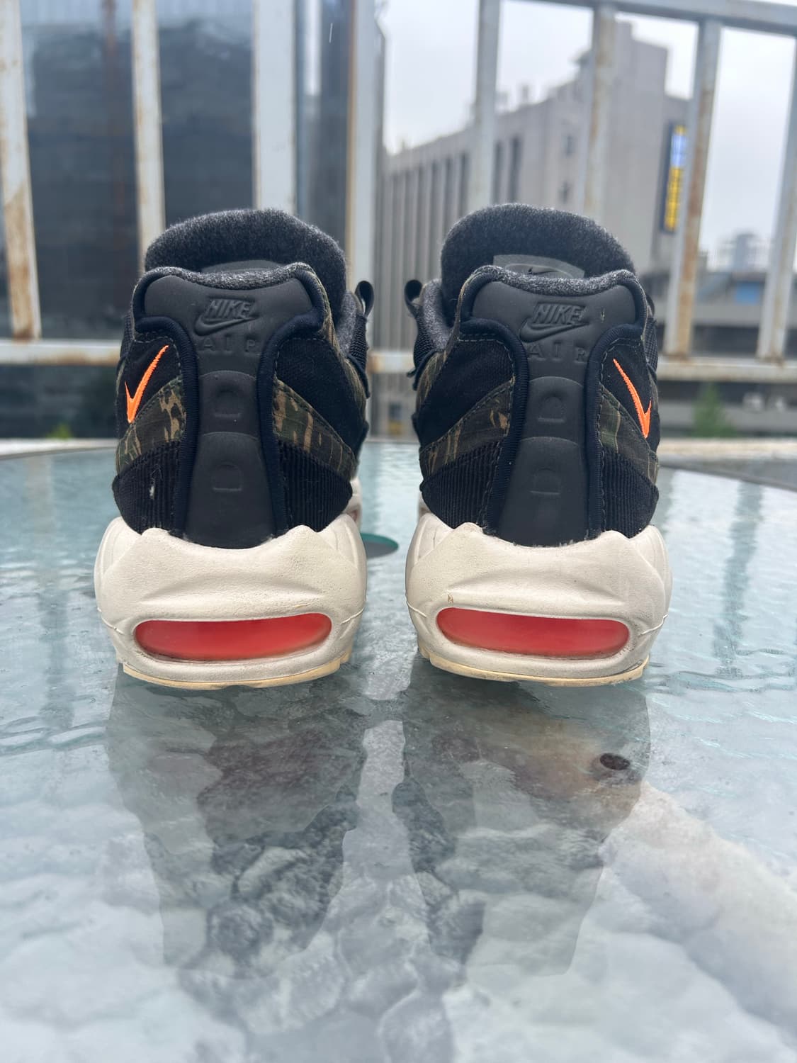 나이키 x 칼하트 WIP 에어맥스 95 타이거카모265 상품이미지3