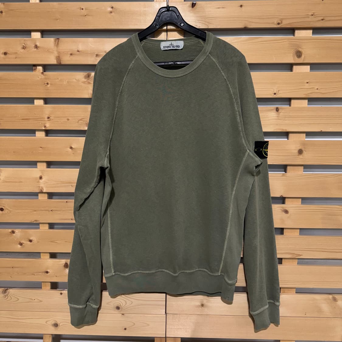 스톤아일랜드 맨투맨 상품이미지1