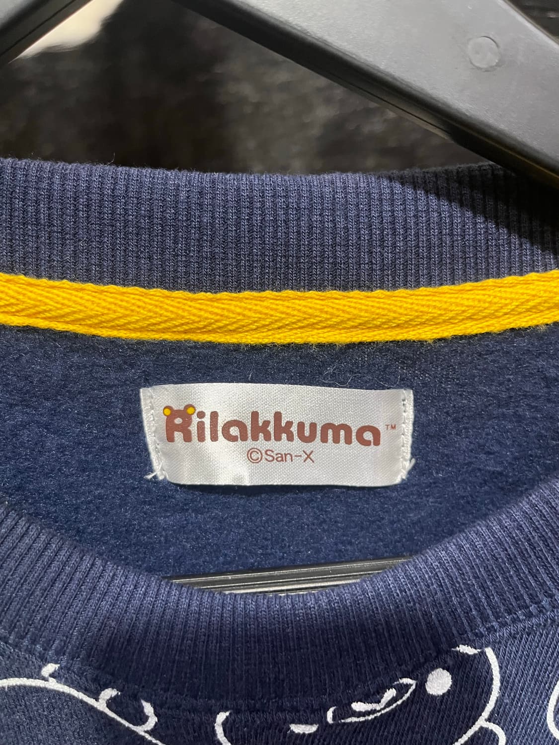 리락쿠마 프린팅 맨투맨 상품이미지3