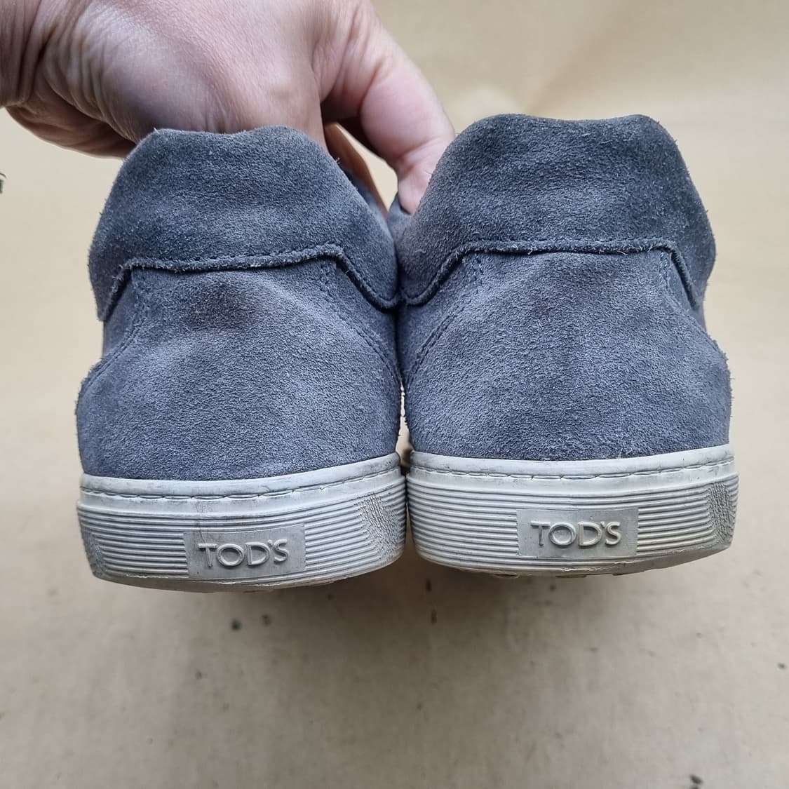 토즈 스웨이드 남성스니커즈 260 상품이미지3