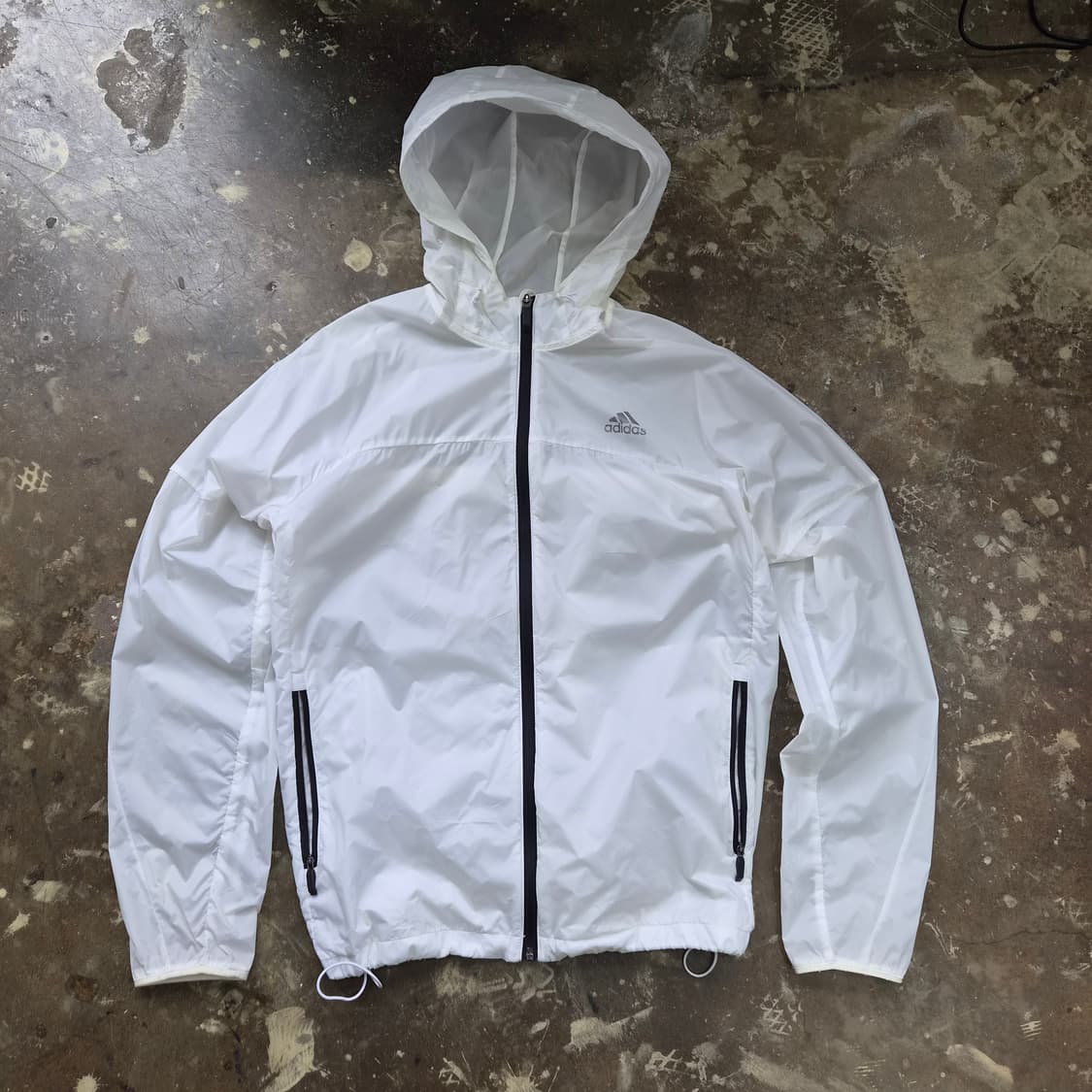 L) 아디다스 경량 바람막이 방풍자켓 점퍼 상품이미지2