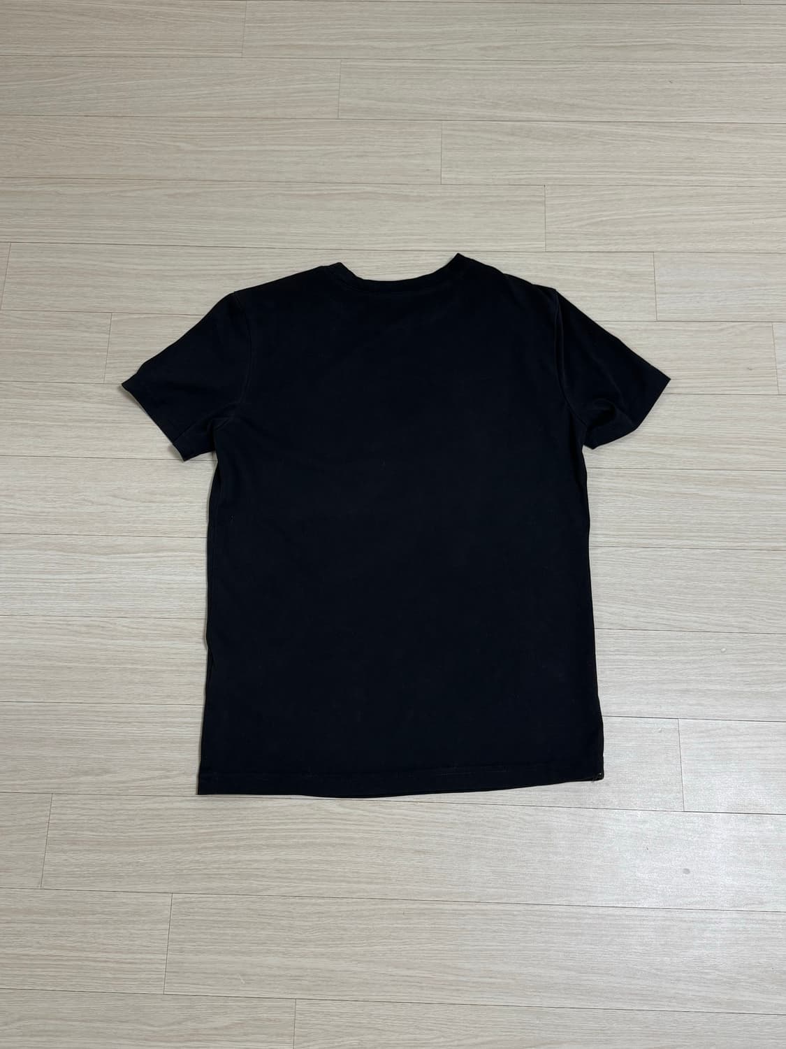 게스 반팔티 상품이미지2