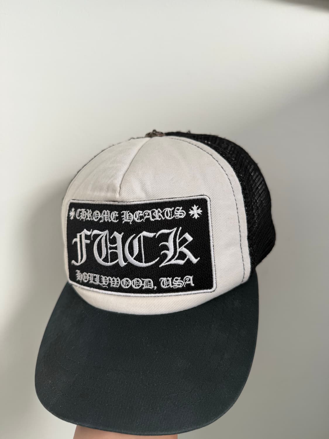 크롬하츠 퍽 모자 캡 화이트 상품이미지1