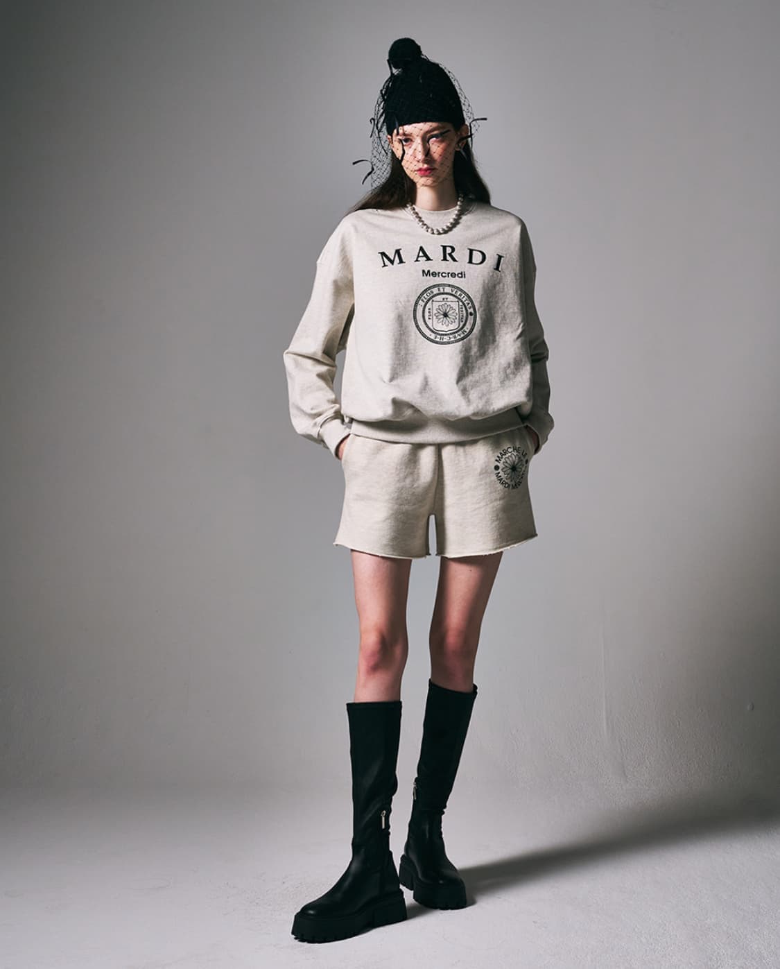 마르디 메크르디 맨투맨 티셔츠 상품이미지3