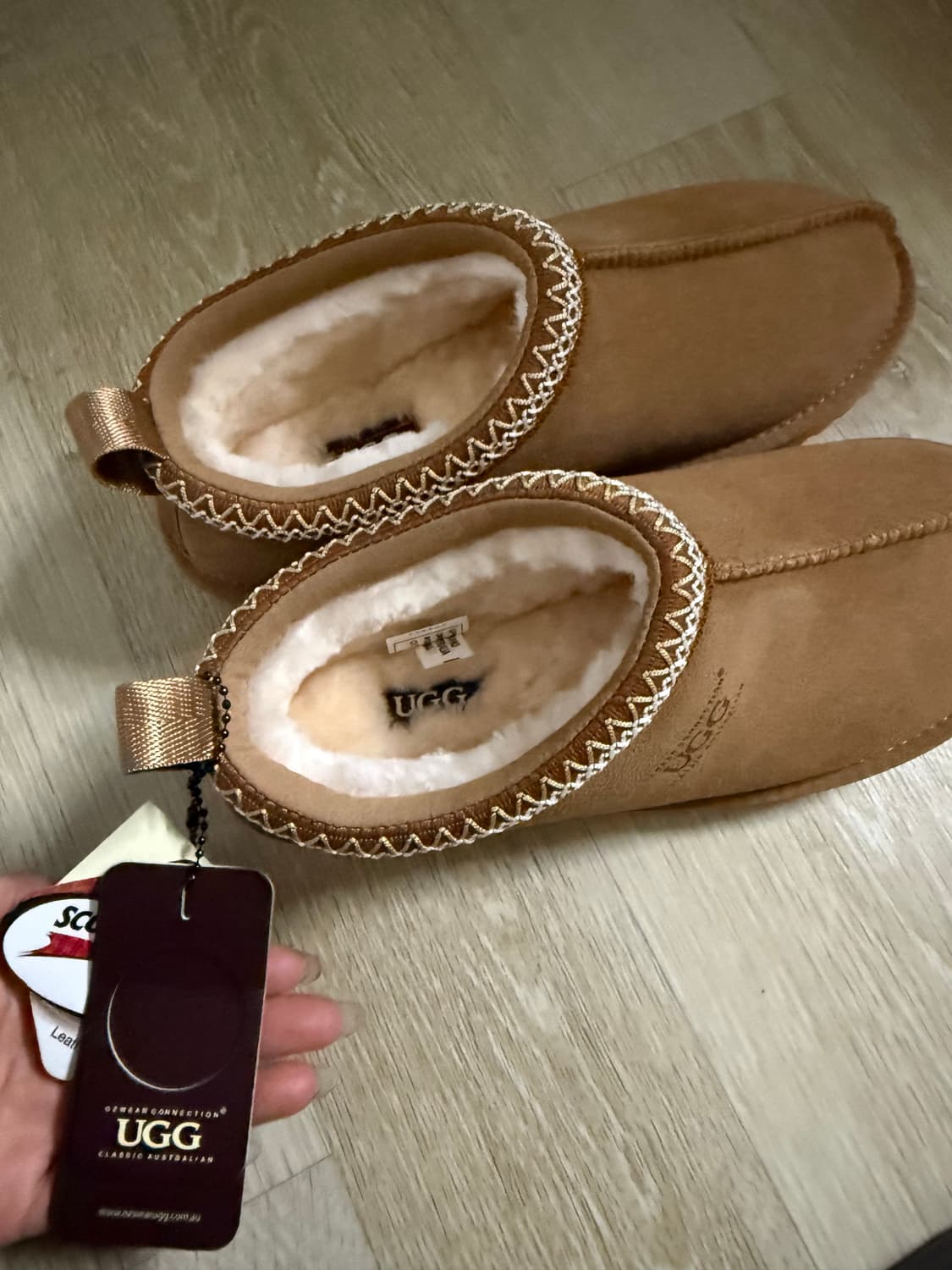 새상품)오즈웨어 어그 타스만 250 채스넛 풀박스 상품이미지3