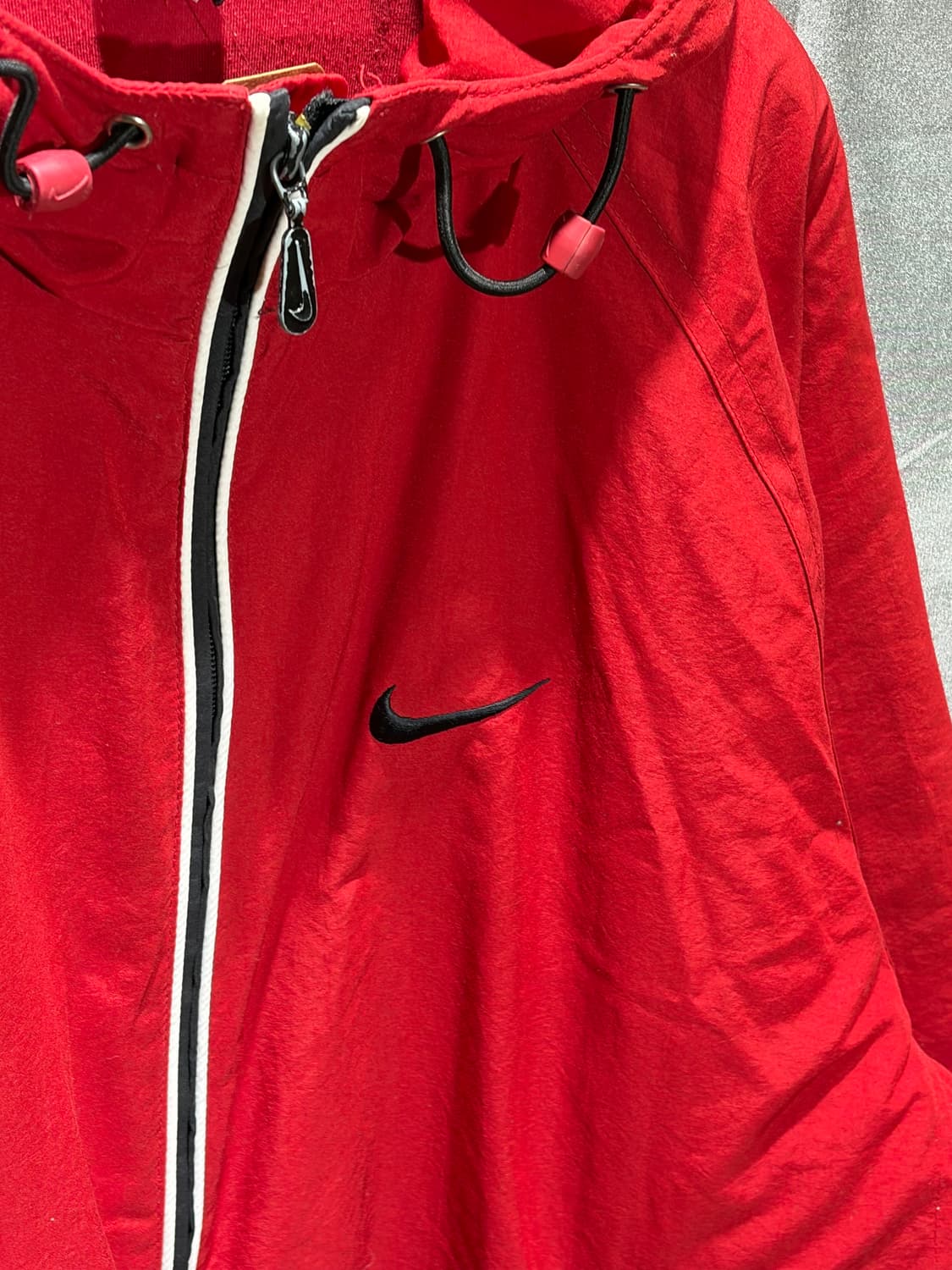 L 나이키 스우시 베스킷볼 레드 후드 자켓 상품이미지5