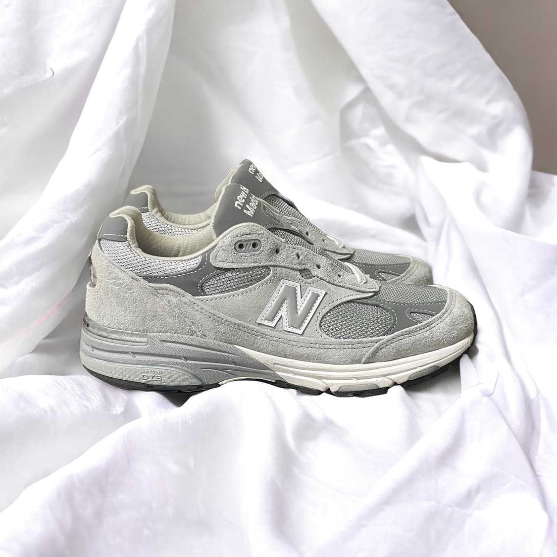 New Balance 993 Gray White 상품이미지1