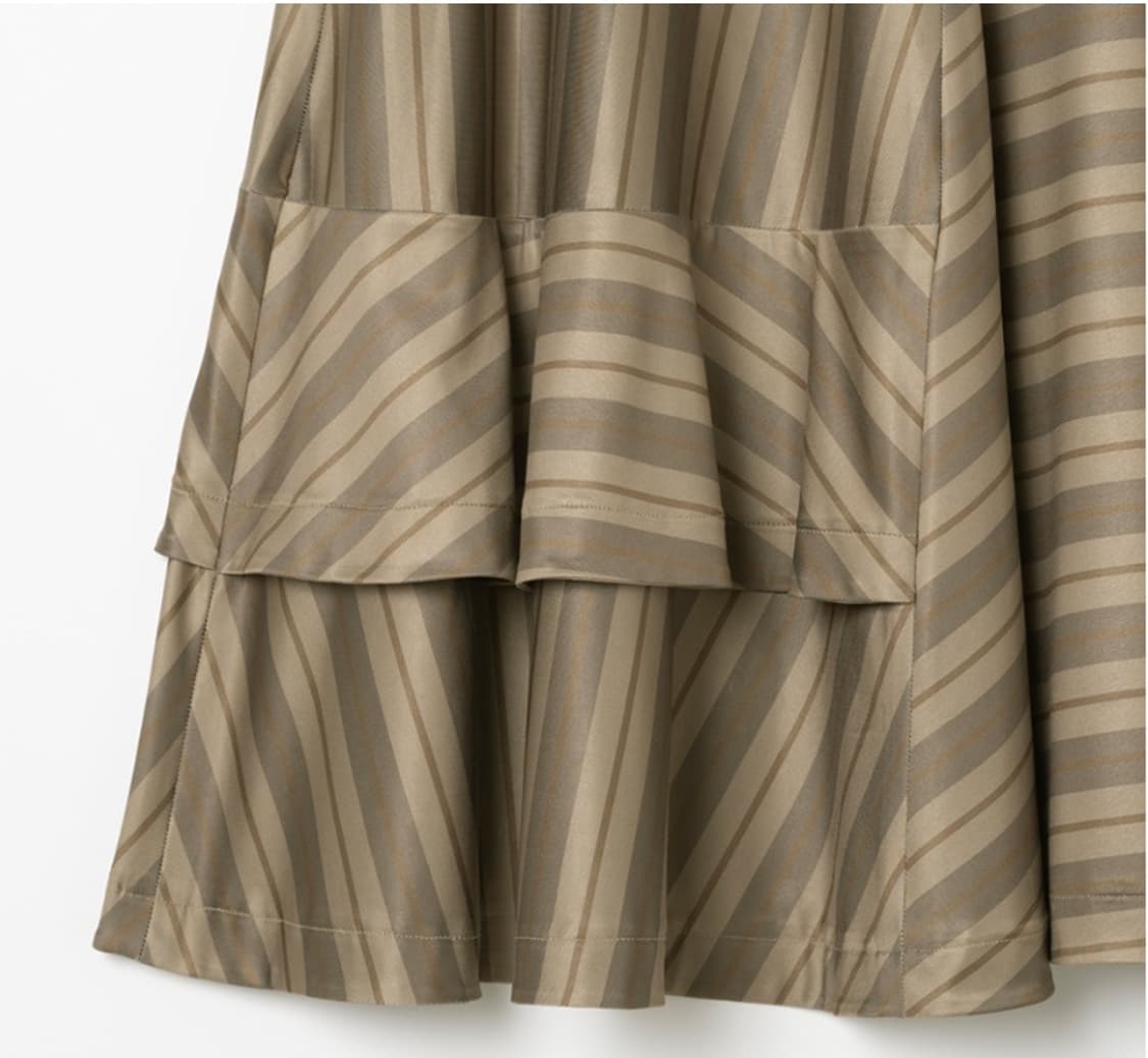 밀로우먼 어시메트릭 스트라이프 미디 스커트 - 카키브라운 상품이미지6