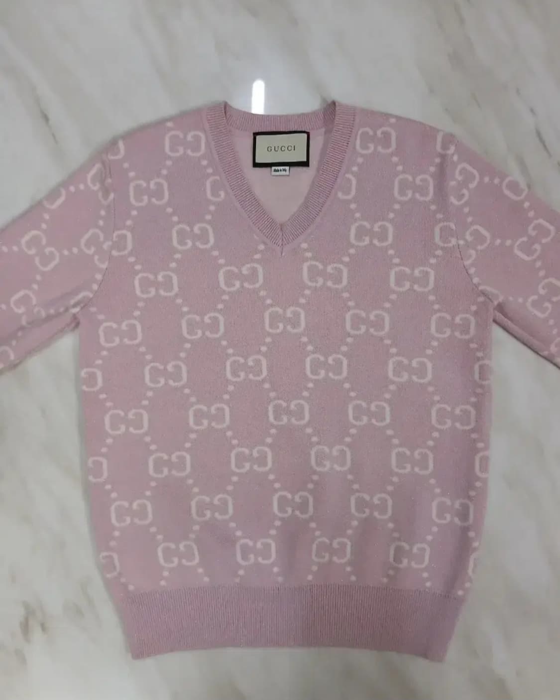 구찌 GG로고 여성 남성 긴팔 브이넥 니트 S 사이즈  상품이미지3