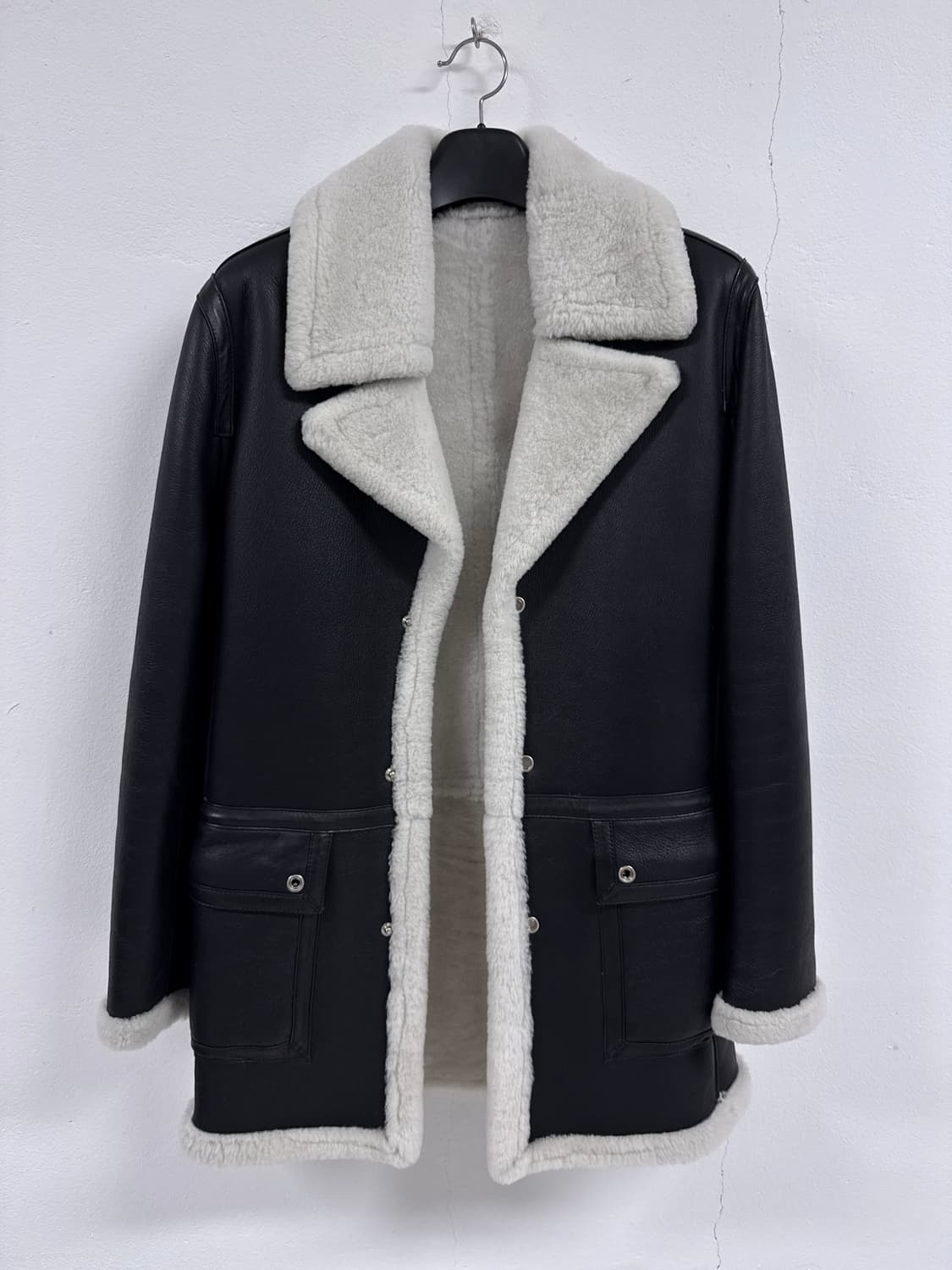 [A][95]스페인 나파 메리노 무스탕 시어링 하프 코트 상품이미지1