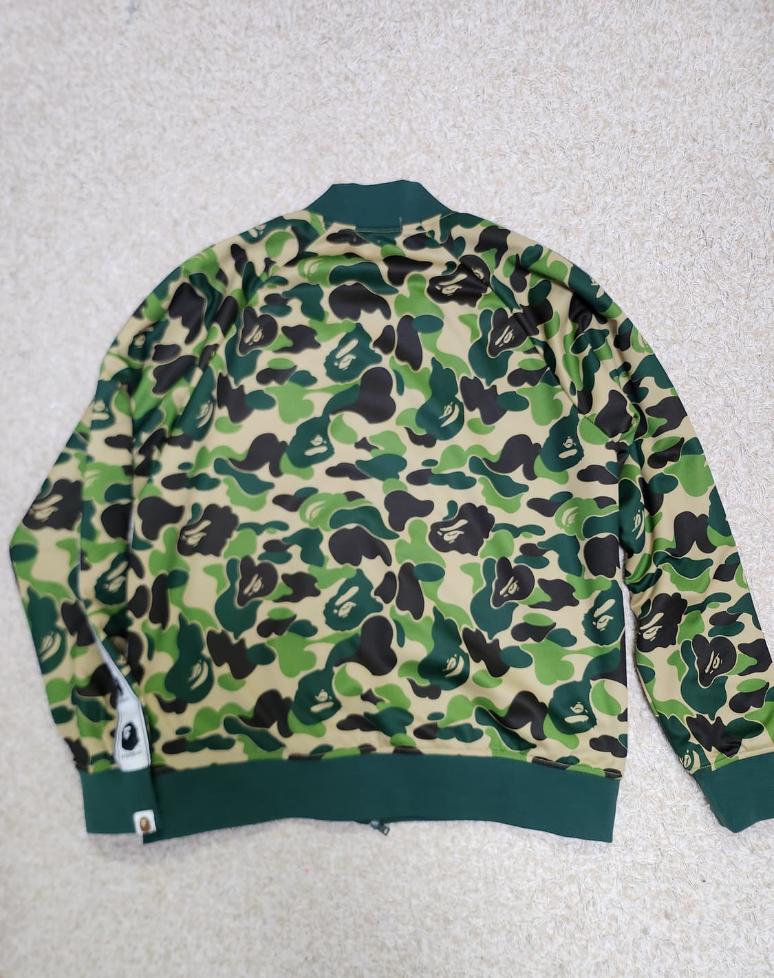 베이프 트랙자켓 L 상품이미지2