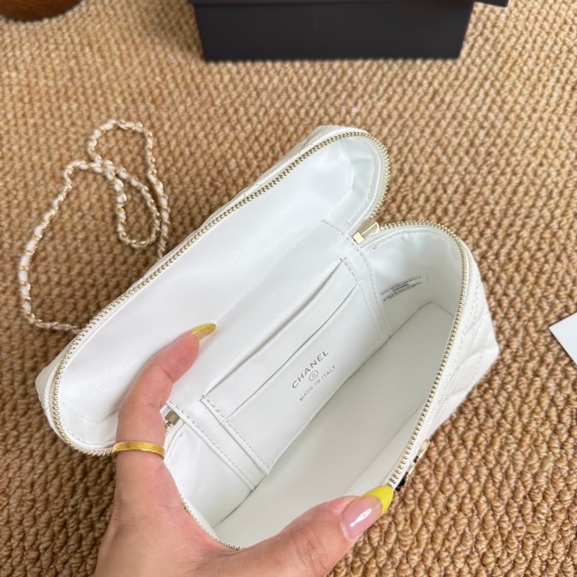 깜짝세일(새상품)정품 샤넬 뷰티백 상품이미지6