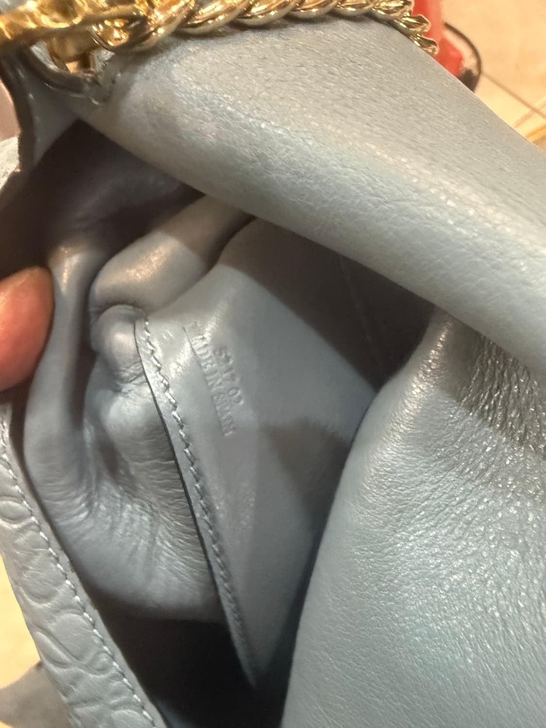 정품 로에베 애비뉴 애너그램 체인 숄더백 팝니다 상품이미지8