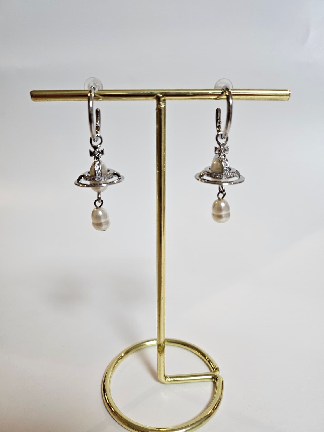 비비안웨스트우드 업사이클링 천연담수 진주 드롭 귀걸이 상품이미지3