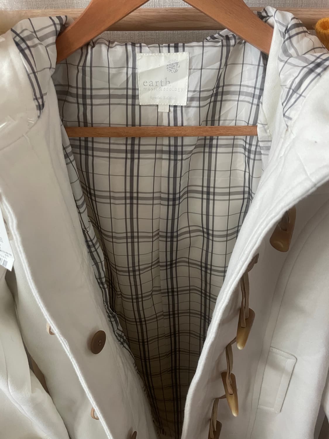 모리걸 빈티지 아이보리 퍼후드 떡코🤍❄️ 상품이미지3