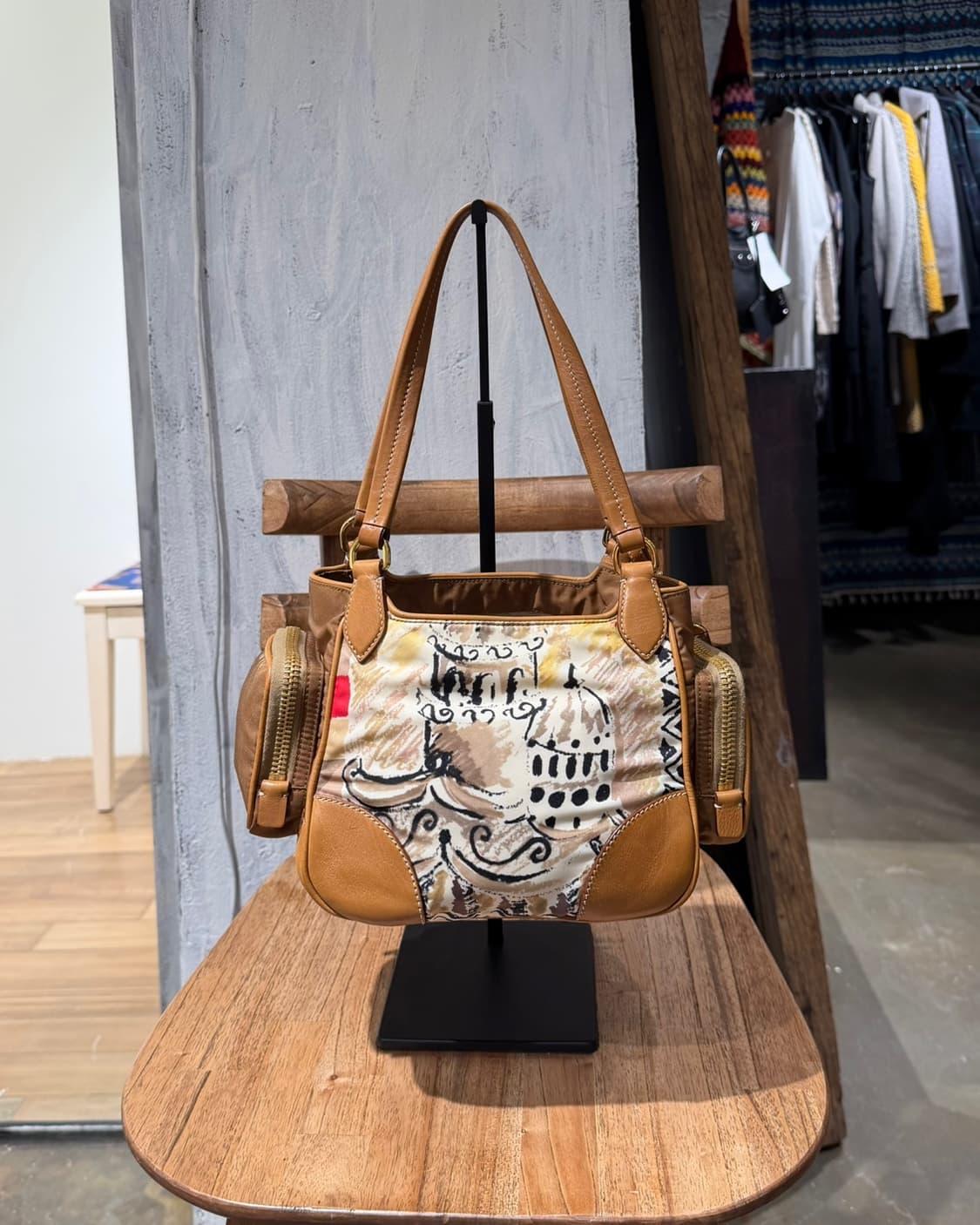 프라다 브라운 베니스 워터컬러 호보백 상품이미지4