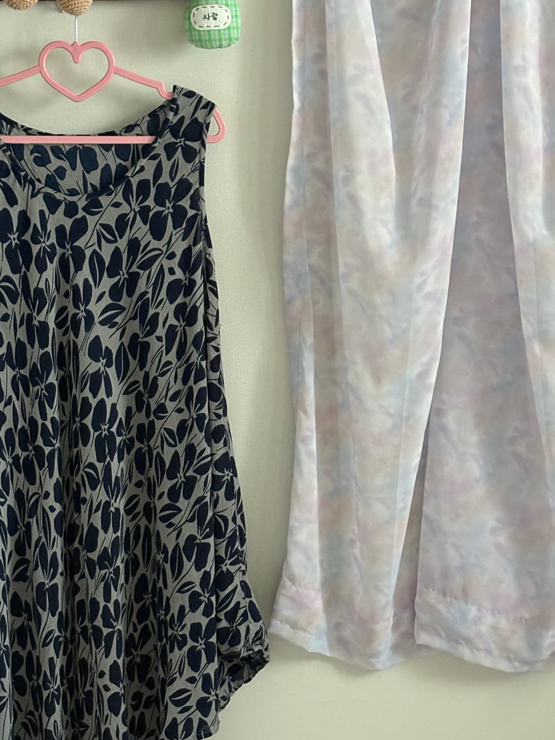 네이비 플라워 슬리브리스 상품이미지2