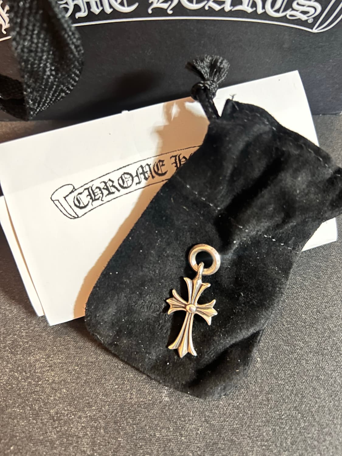 [새상품] 크롬하츠 타이니 크로스 상품이미지1