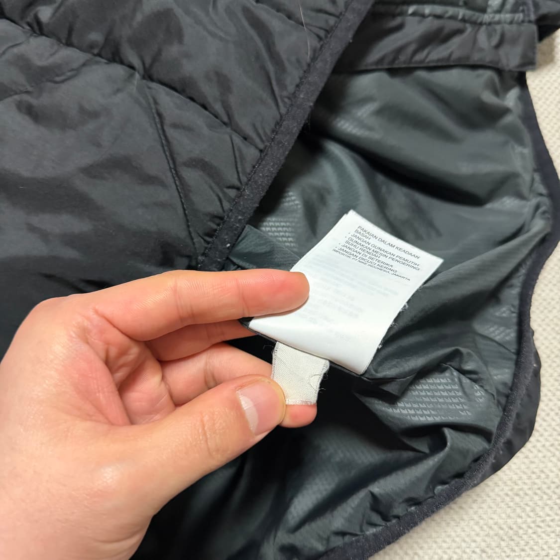 나이키 퀼팅 후드 경량패딩 상품이미지4