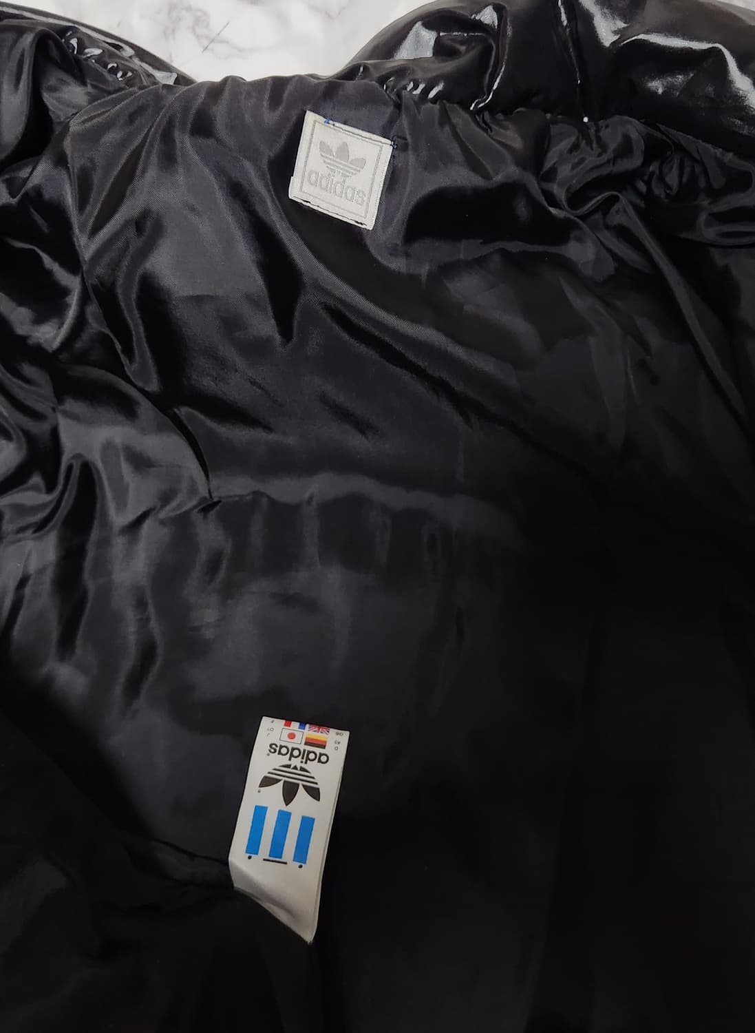 아디다스 Y2k 올드스쿨 유광 패딩 점퍼 자켓 상품이미지9