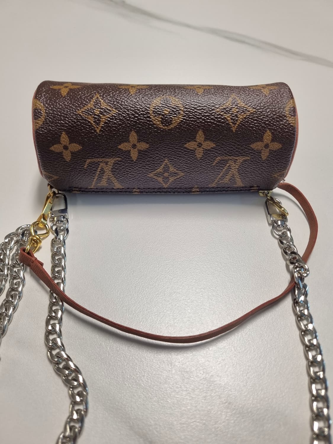 정품 루이비통 미니 빠삐용 상품이미지5