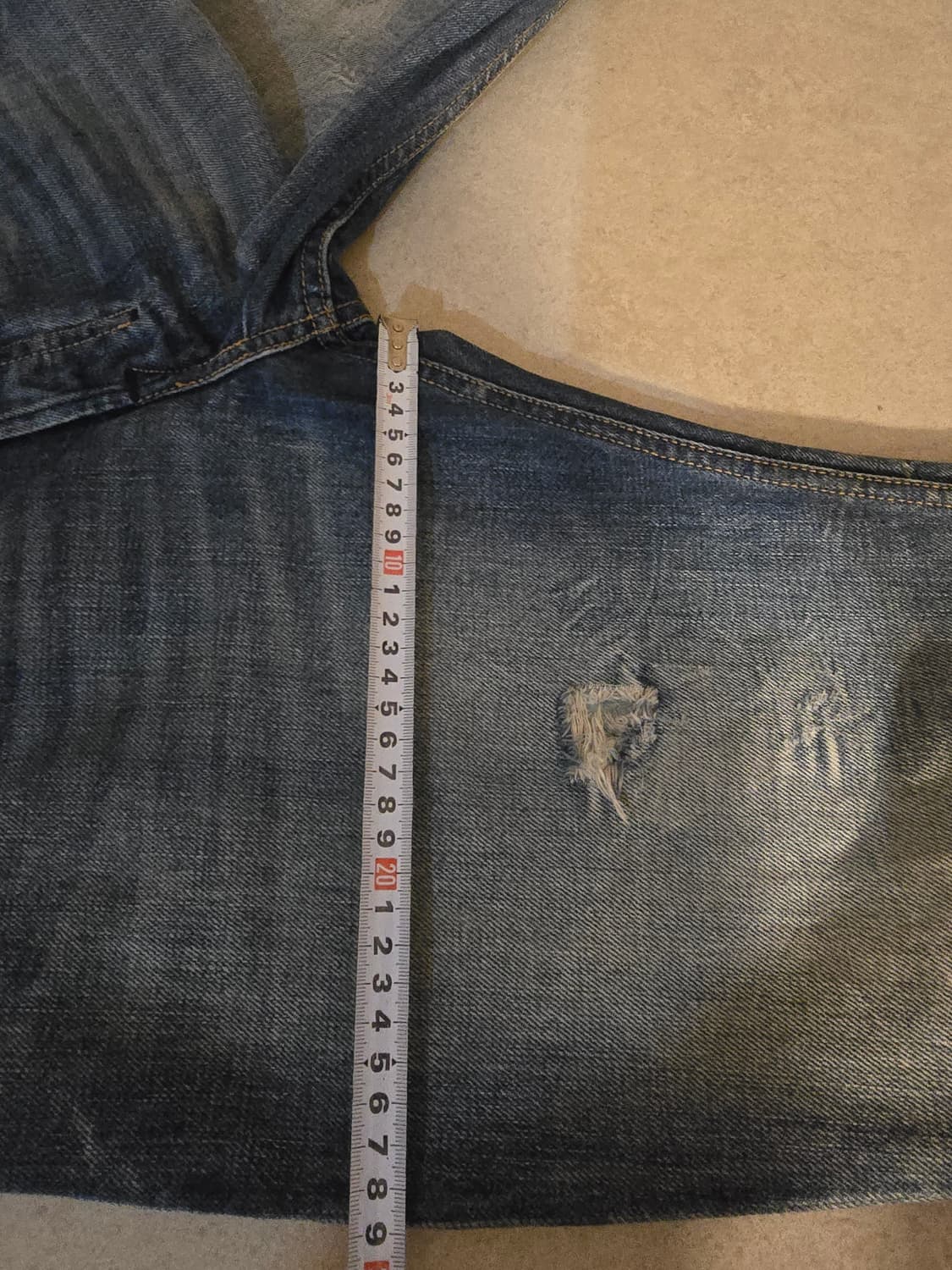 디젤 자티니 zatiny 32사이즈입니다. 상품이미지8