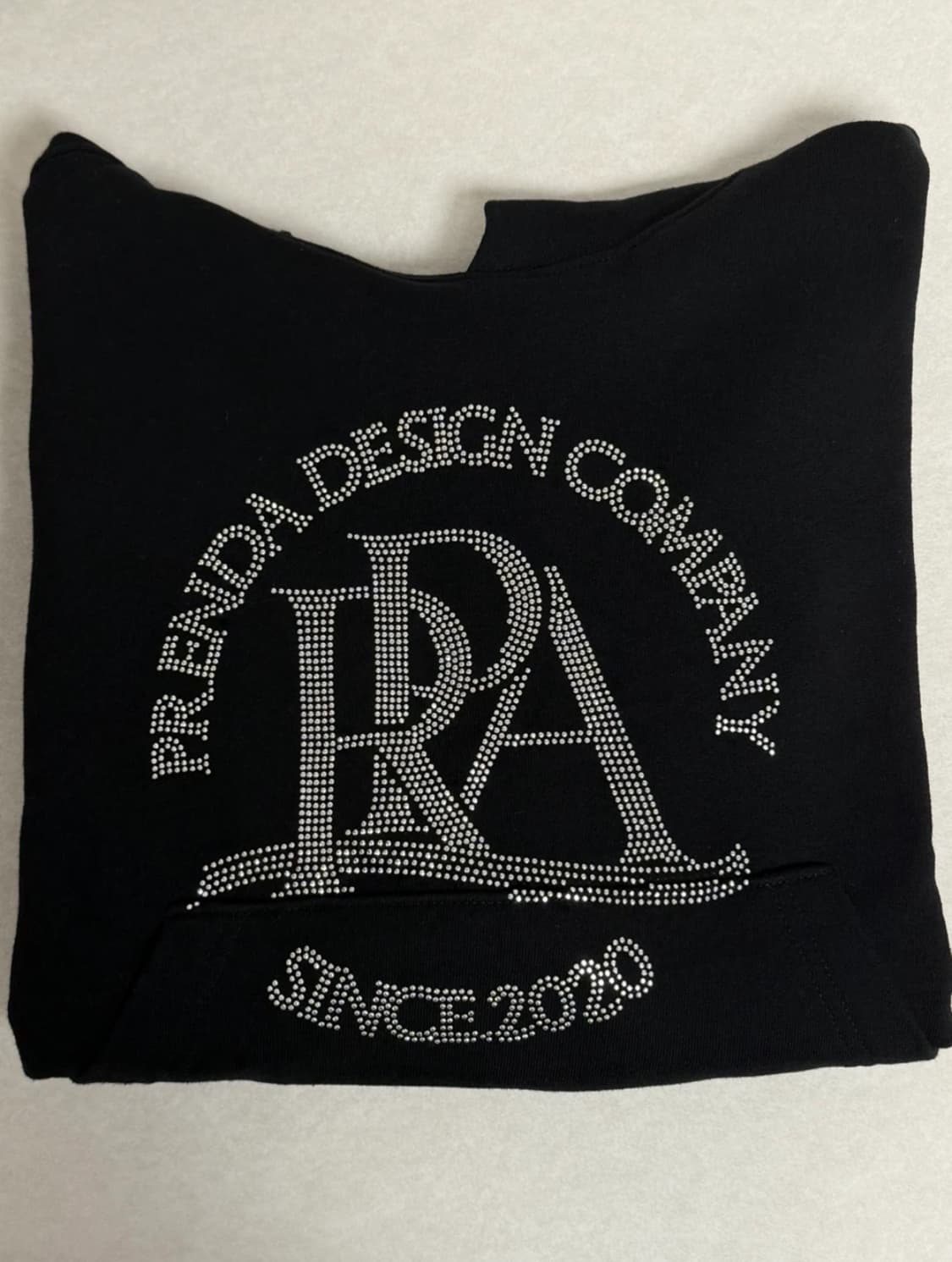 프렌다 큐빅 후드티 블랙 상품이미지1