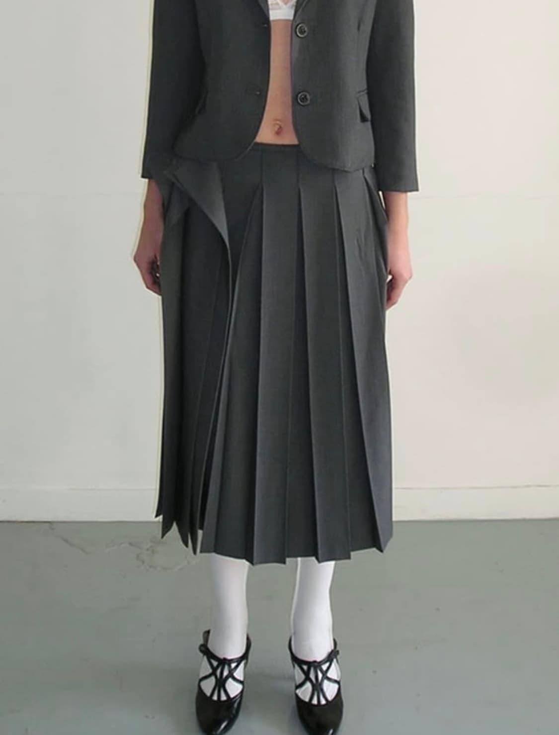 에옹쓰 eonts Offbeat pleats skirt 상품이미지1