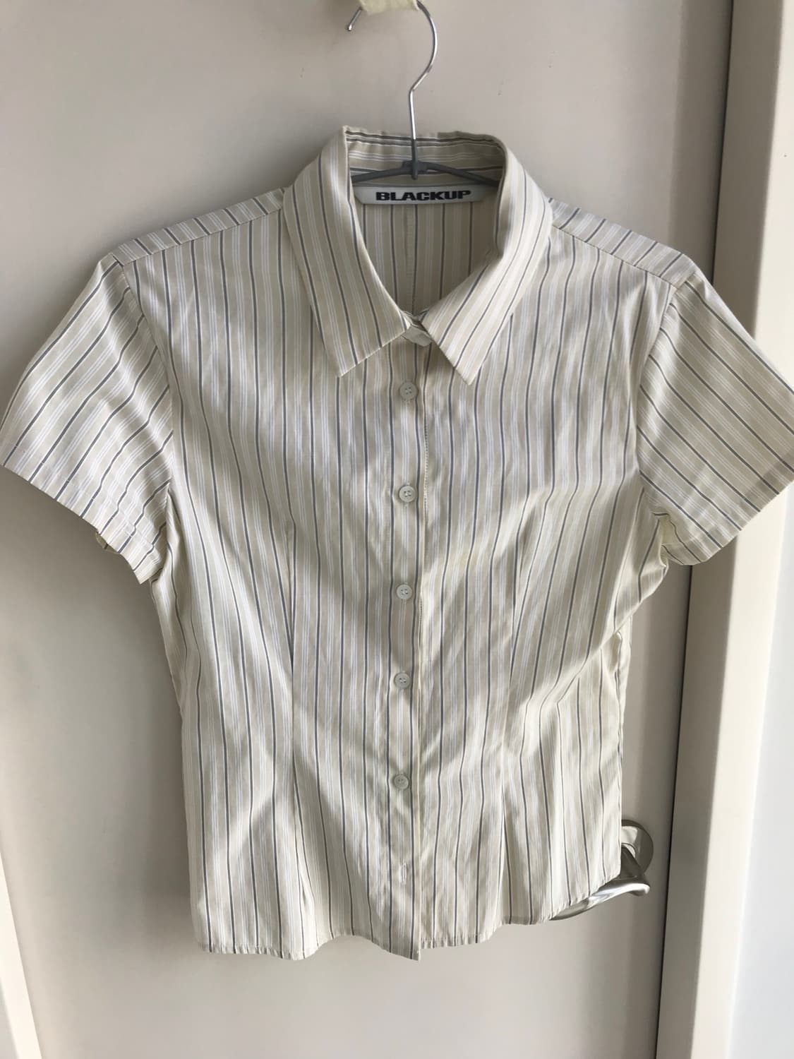 블랙업 반팔 셔츠 상품이미지1