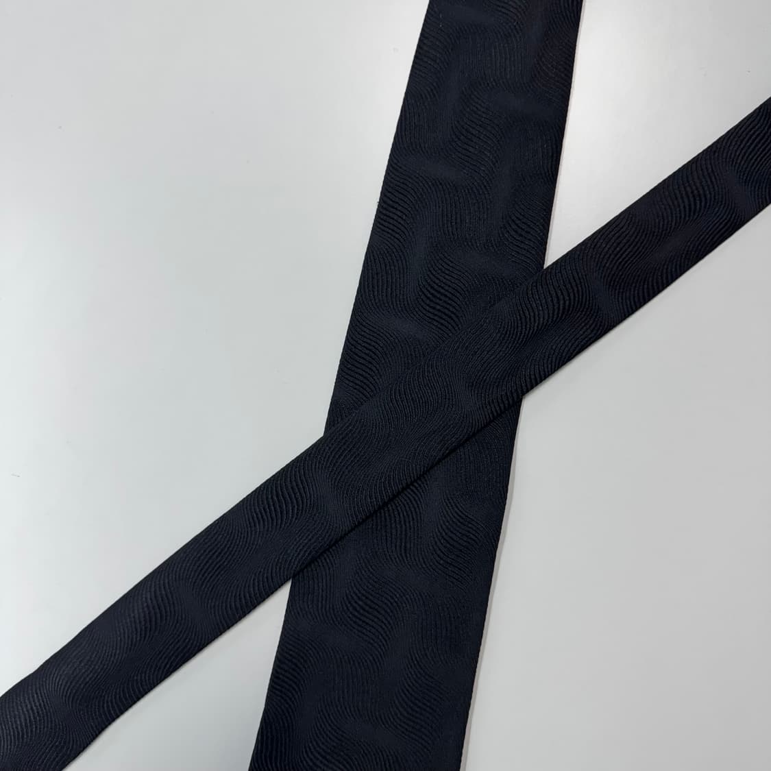 프라다 (PRADA) 명품 정품 블랙넥타이 8.2cm 상품이미지4