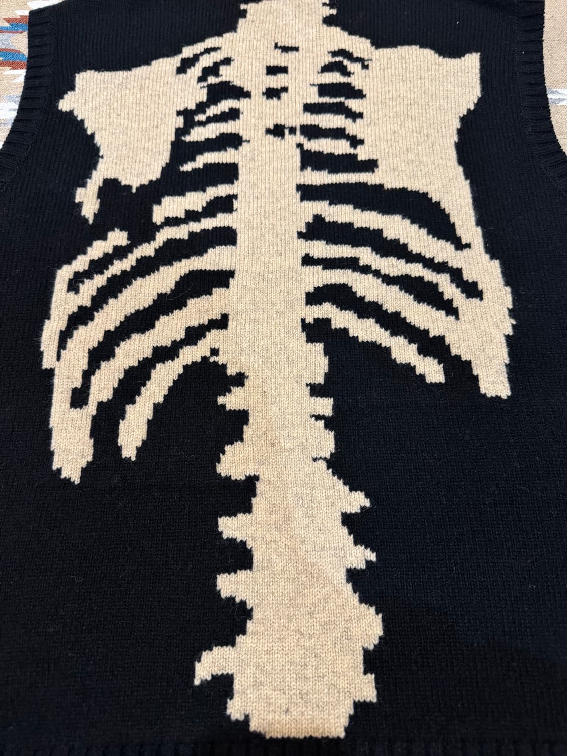 [3] 캐피탈 5G 울 본 베스트 블랙  상품이미지4