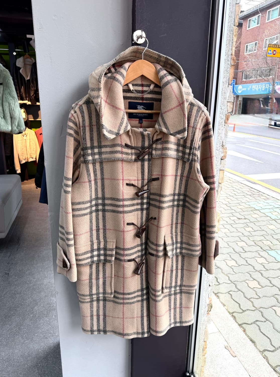 UK48/ 버버리 스페셜리티 노바체크 후디드 떡볶이 코트 상품이미지2